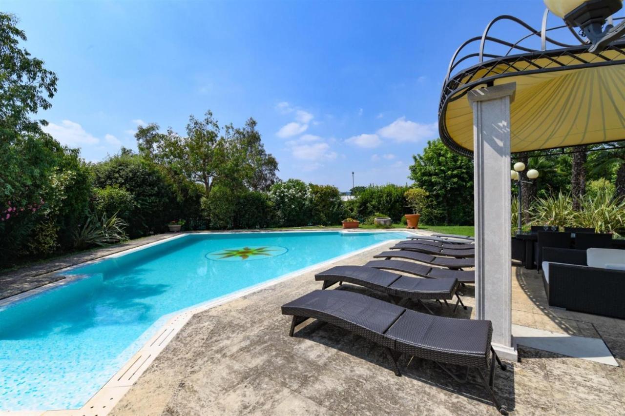 Private Luxury Villa With Pool Moniga del Garda Exterior foto
